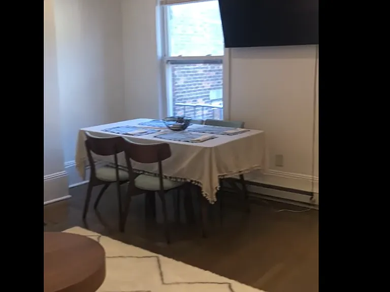 1404 Beacon St #3 — Photo 3