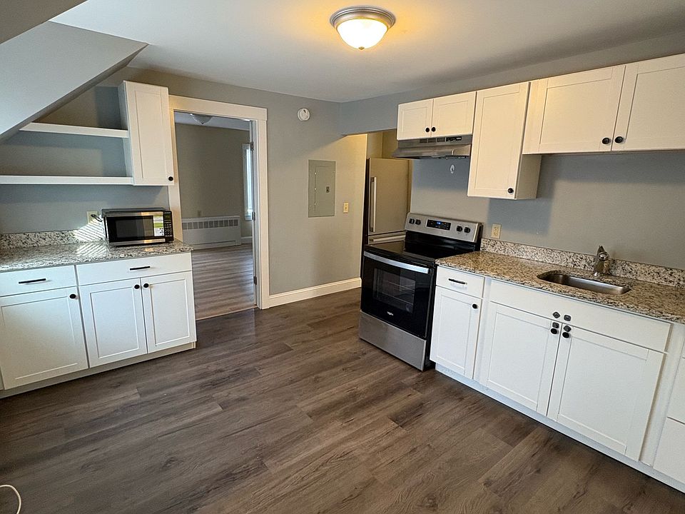 1st image of 812 Stillwater Ave APT 2