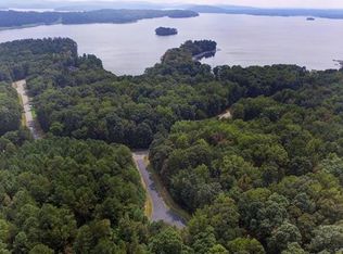 126 Stormy Ct, New London, NC 28127