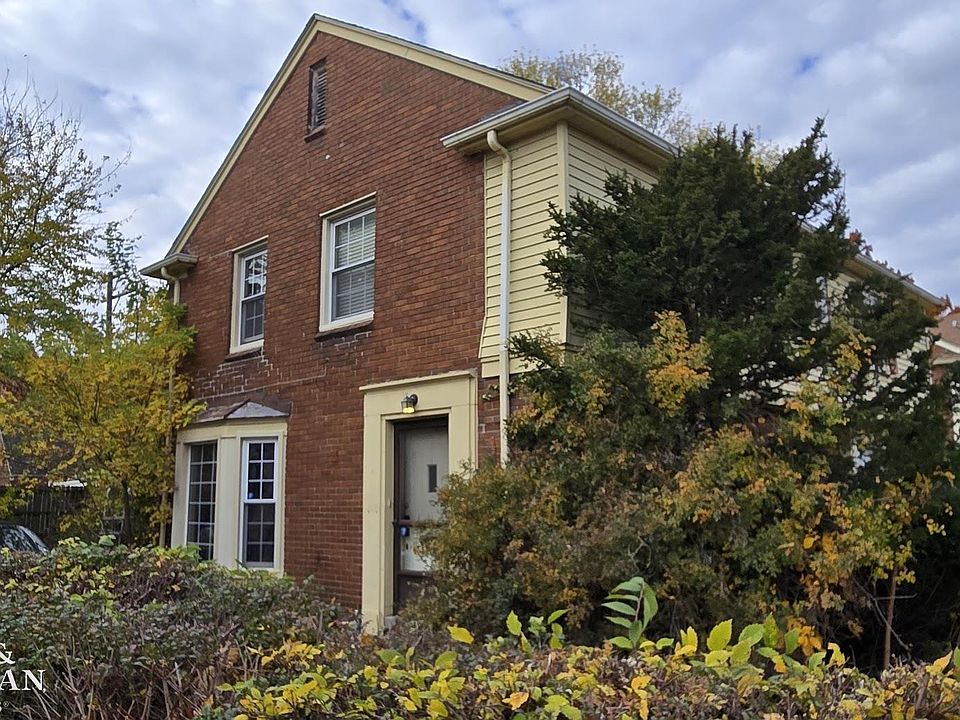 2nd image of 21756-58 Moross Rd