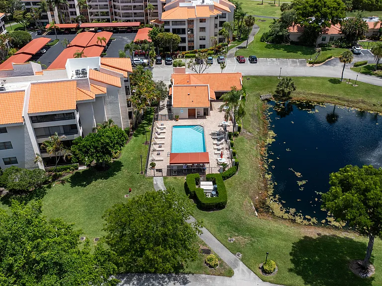 7520 La Paz Blvd #104 — Photo 44