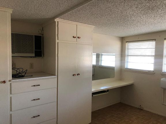5th image of 2537A W Avenue K