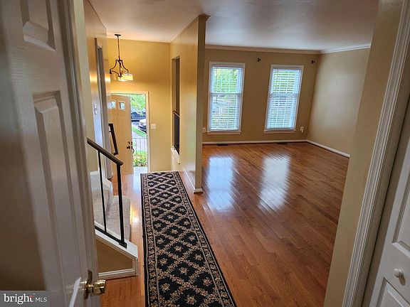 2nd image of 3096 Bradford Wood Ct