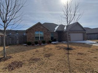 4203 SW Limestone Ave, Bentonville, AR 72712