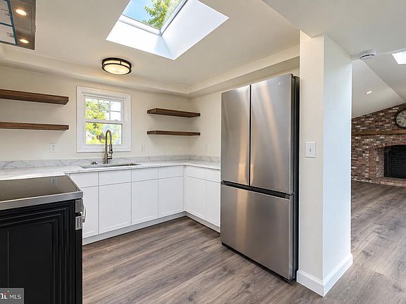 4th image of 35415 Lagoon Ln #4559