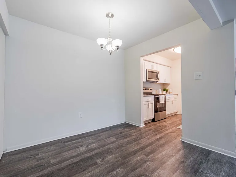 The Landings Apartment Homes — Photo 5
