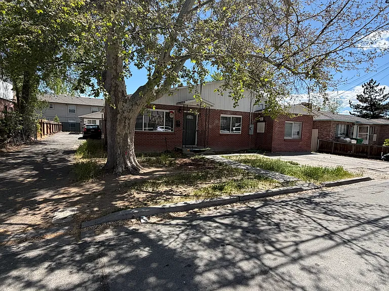 947 I St #1 — Photo 8