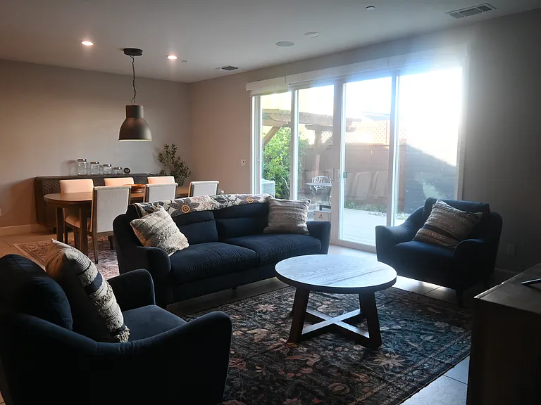 1581 Osborn Dr — Photo 10