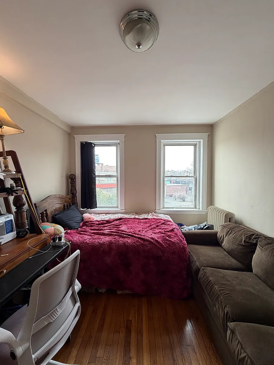 Building Photo - 1197 Commonwealth Ave #17