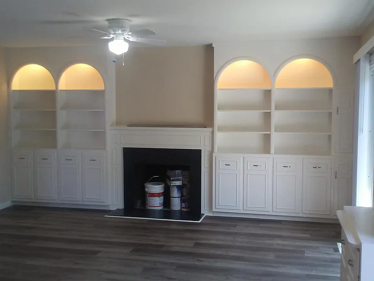 646 Ashbury Ave — Photo 3
