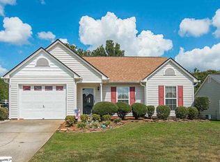 367 Riverside Chase Cir, Greer, SC 29650