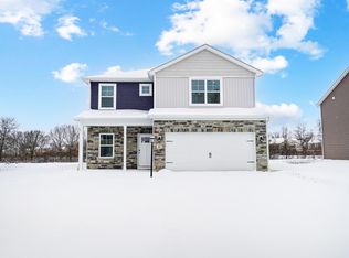 242 Sterndale Dr, Pickerington, OH 43147