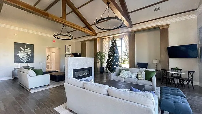 4 bed, 3.0 bath, 2361 sqft, $2,650 — Photo 3