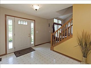 3rd image of 6119 Wentworth Ct