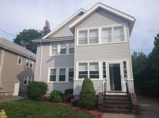 28 Quinn Way, West Roxbury, MA 02132