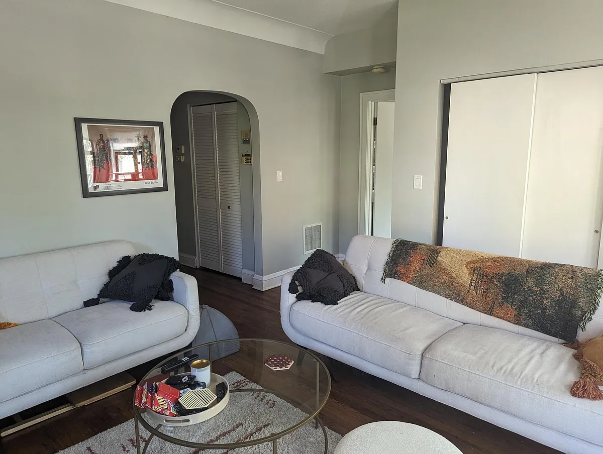 Building Photo - 2119 N Campbell Ave #2F