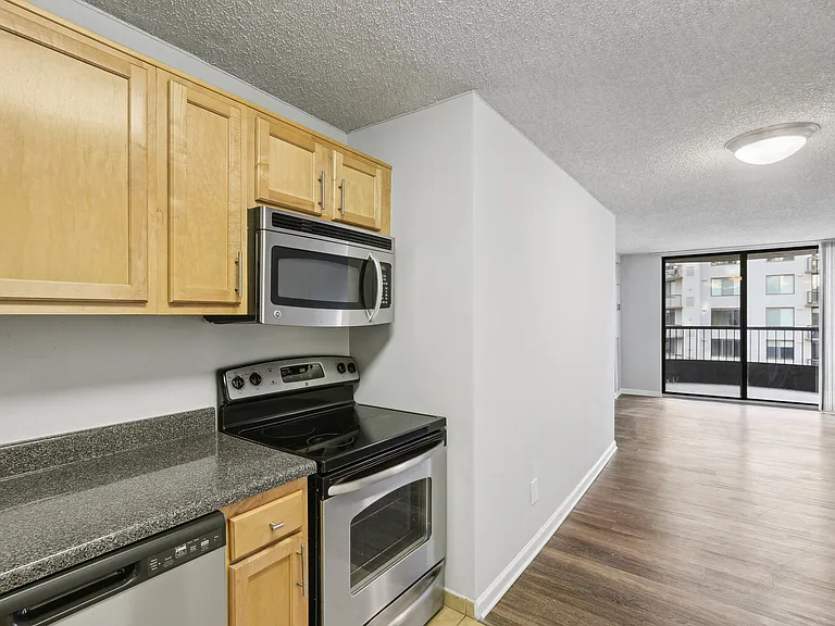 The 1201 Apartments — Photo 58