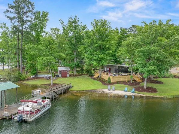 653 R B Baker Dr, Chapin, SC 29036