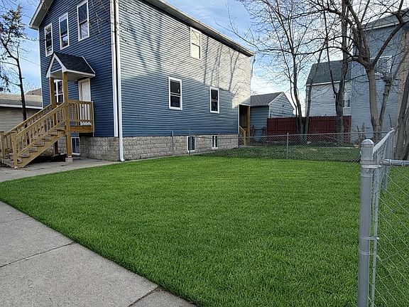 2nd image of 2313 N Laramie Ave