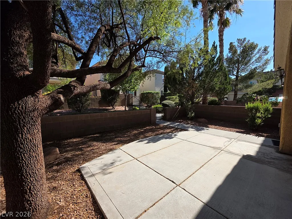 2 bed, 2.5 bath, 1261 sqft, $1,650 — Photo 4