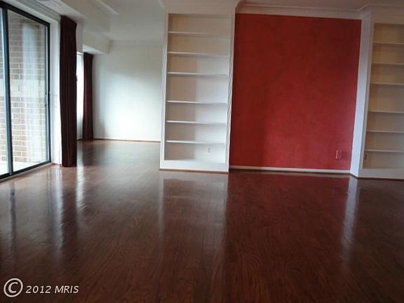 5th image of 8360 Greensboro Dr APT 224