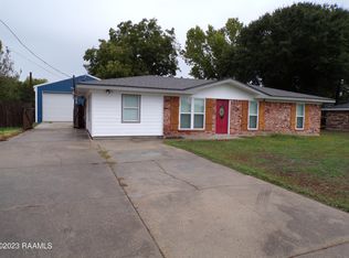 451 Arnaudville Rd, Carencro, LA 70520