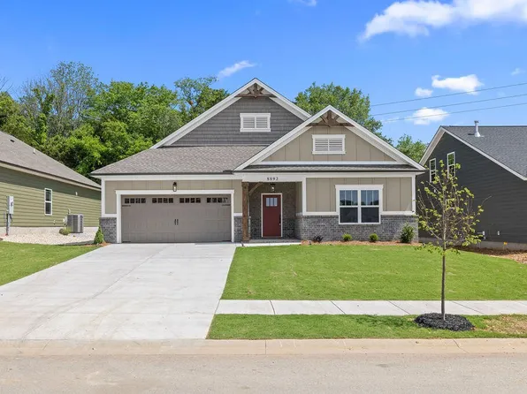 3073 Discovery Dr NW, Cleveland, TN 37312