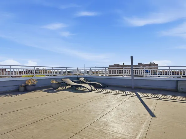 4051 Nostrand Avenue image 13 of 37