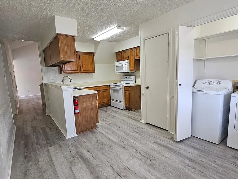 3024 N Bell Ave — Photo 13