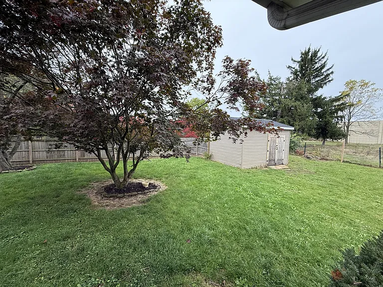 506 Connecticut Dr — Photo 22