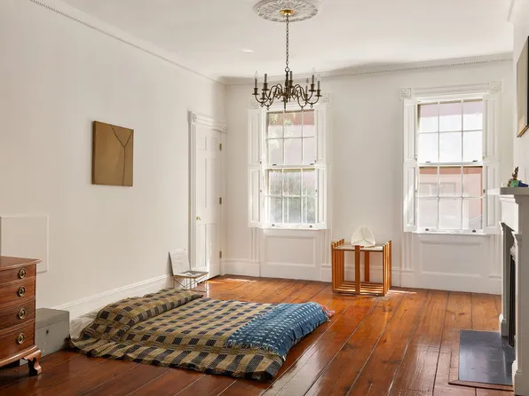 29 Vandam Street image 12 of 16