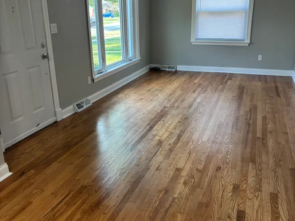 234 Broadmoor Ave, Munster, IN 46321