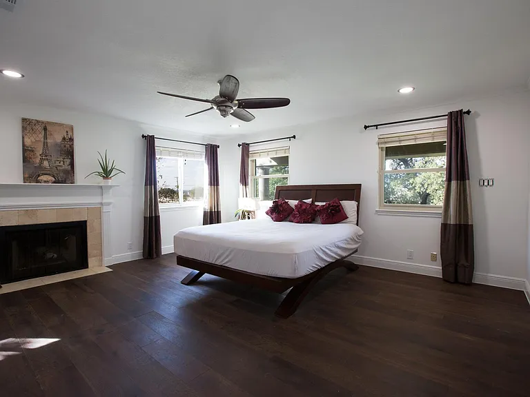 3517 Gattis School Rd — Photo 18
