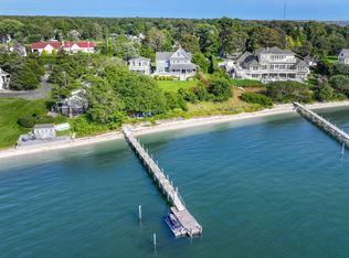 34 Rampasture Rd, Hampton Bays, NY 11946