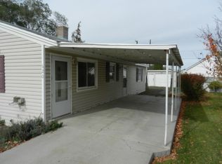 620 5th St, Filer, ID 83328