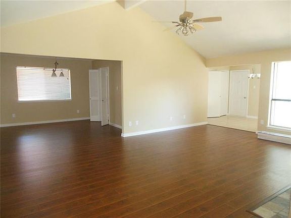 5th image of 2605 Kimberly Dr