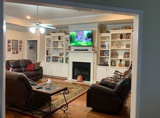 111 Michigan Dr, Dothan, AL 36301