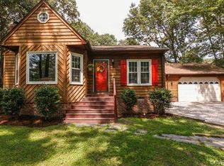 2906 Maplevale Rd, Chester, VA 23831