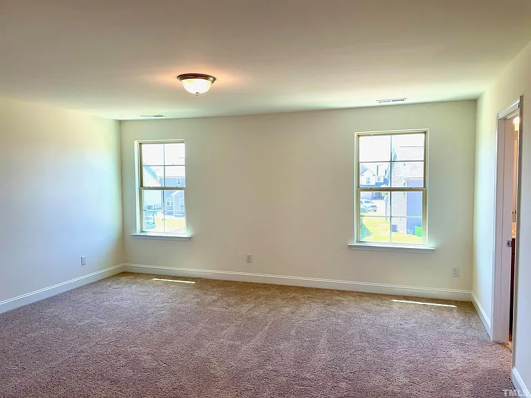 1601 Paperbush Ct — Photo 13