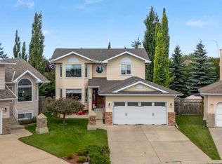 127 E Arbour Summit Pl NW, Calgary, AB T3G 3W1