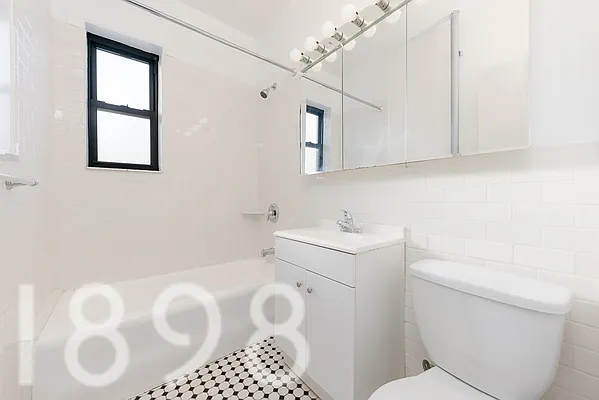 Rented by A&E Real Estate Management | media 6