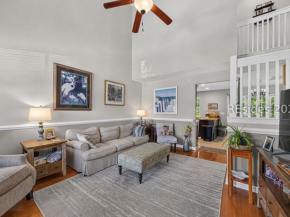 4th image of 113 Bella Way