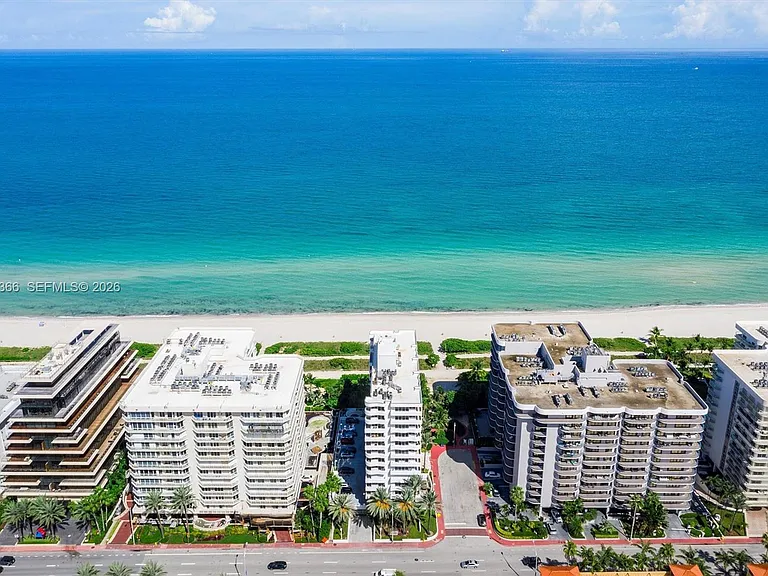8911 Collins Ave #802 — Photo 31