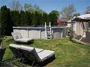 4th image of 422 70th St