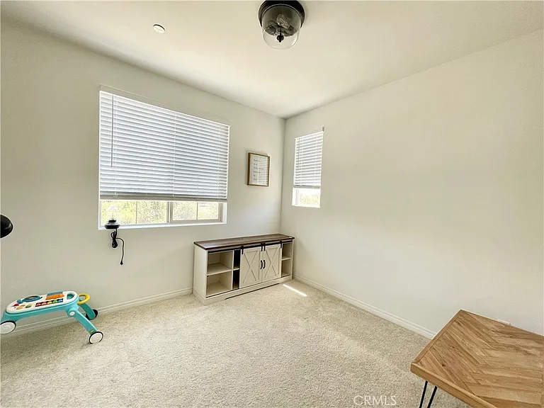 16201 Pasture Ave — Photo 14