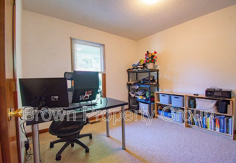 20 N Hillside Dr — Photo 14