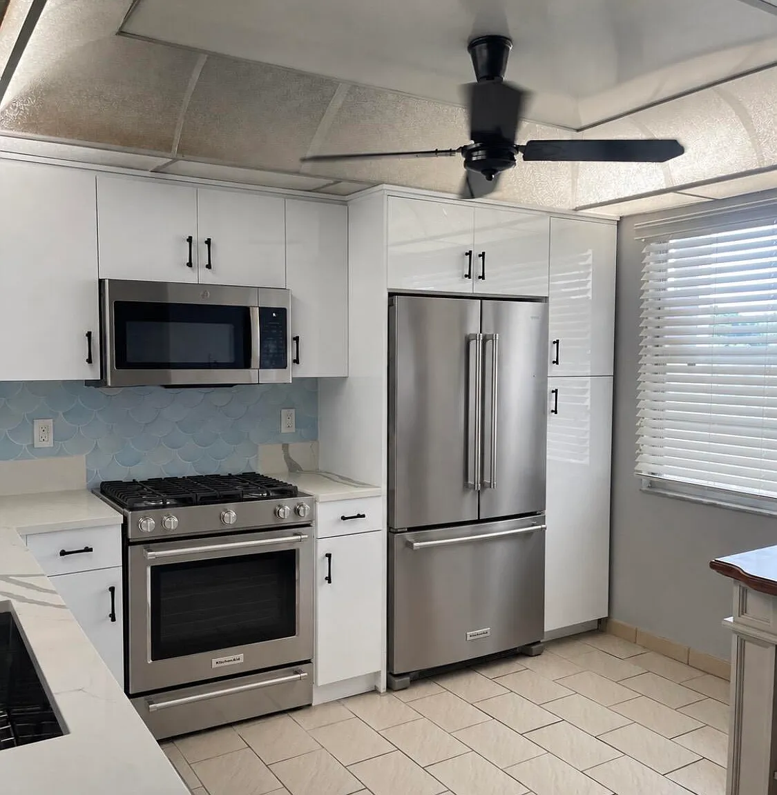 2 bed, 2.0 bath, 1156 sqft, $2,000 — Photo 2