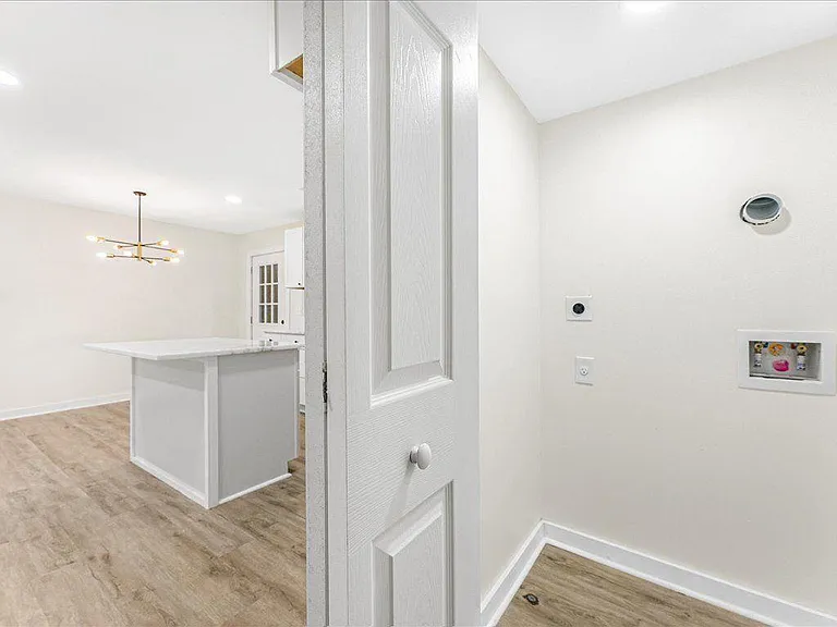 5794 Pinecrest Rd — Photo 19