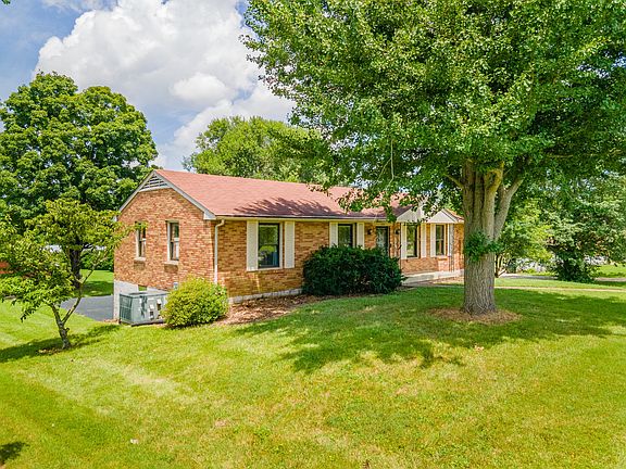 2nd image of 406 Parkview Dr