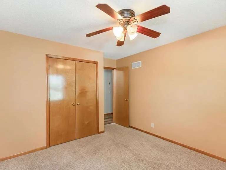 15852 Glenwood St — Photo 15